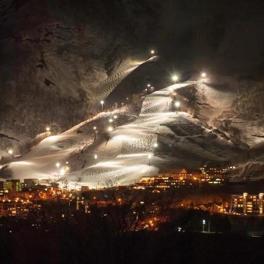 Best Ski Resorts for Night Skiing